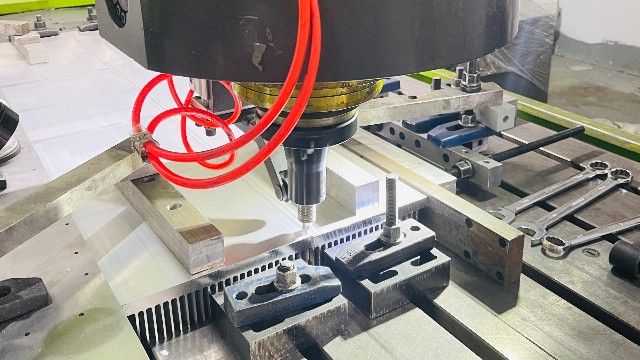攪拌摩擦焊過程，是這么操作的嗎？-科鼎鑫數(shù)控